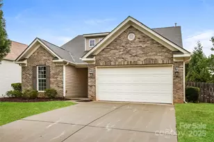 128 Edgington St, Mooresville, NC 28115 - Photo 2