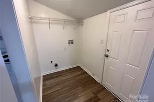 606 N Logan St, Gastonia, NC 28052 - Photo 20