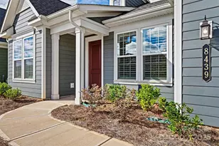 8439 Profit Ln, Charlotte, NC 28215 - Photo 4