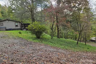 102 Serenity Ln, Clyde, NC 28721 - Photo 2