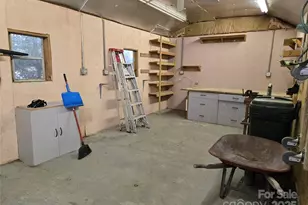 102 Serenity Ln, Clyde, NC 28721 - Photo 34