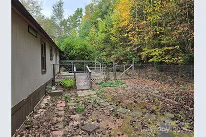 102 Serenity Lane, Clyde, NC 28721 - Photo 38