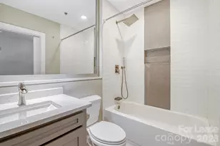 333 W Trade Street W, Charlotte, NC 28202 - Photo 14