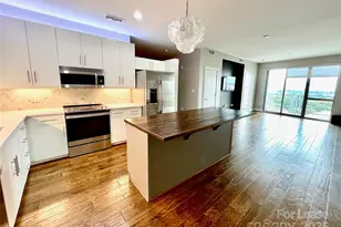 333 W Trade Street W, Charlotte, NC 28202 - Photo 4