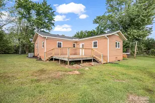 109 Avery Dr, Forest City, NC 28043 - Photo 10