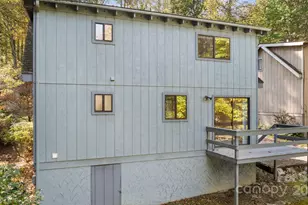 52 Susan Dr, Maggie Valley, NC 28751 - Photo 2