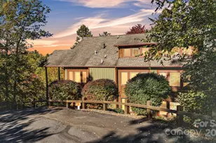 89 Springhouse Dr, Elk Park, NC 28622 - Photo 2