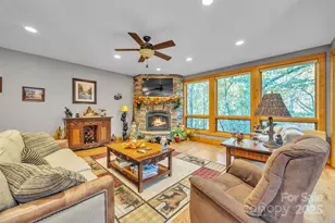 89 Springhouse Dr, Elk Park, NC 28622 - Photo 16