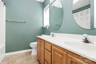 10549 Yellow Rose Ln, Charlotte, NC 28269 - Photo 30