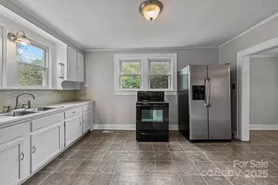 610 Watts Street, Albemarle, NC 28001 - Photo 26