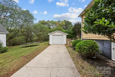 610 Watts Street, Albemarle, NC 28001 - Photo 40