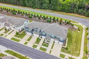 11310 Bartrams Wy, Charlotte, NC 28278 - Photo 32