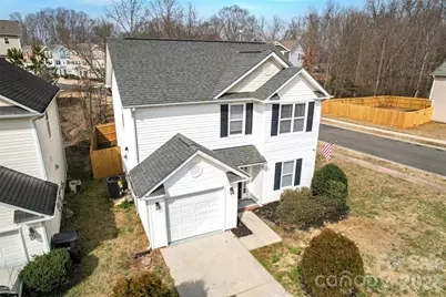 1421 Braveheart Lane, Charlotte, NC 28216 - Photo 2
