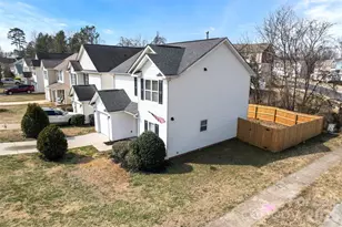 1421 Braveheart Ln, Charlotte, NC 28216 - Photo 36