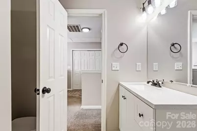 1421 Braveheart Lane, Charlotte, NC 28216 - Photo 14