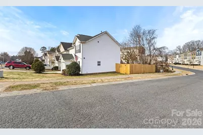 1421 Braveheart Lane, Charlotte, NC 28216 - Photo 38