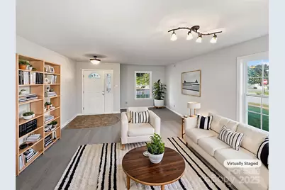 152 Farm Springs Drive, Mount Holly, NC 28120 - Photo 2