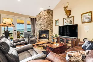 2076 Fontana Rd, Bryson City, NC 28713 - Photo 12