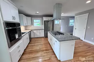 269 Virginia Ave, Asheville, NC 28806 - Photo 6