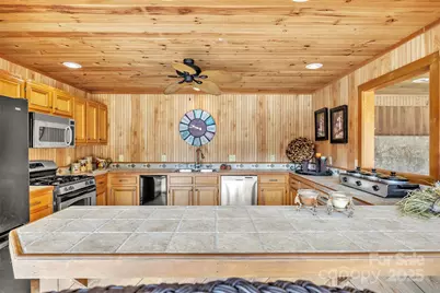 840 Happy Plains Road, Taylorsville, NC 28681 - Photo 12