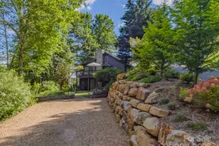 165 All Hallows Rd, Boone, NC 28607 - Photo 2