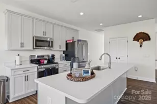 4822 Bull Run Rd, Blackstock, SC 29014 - Photo 10