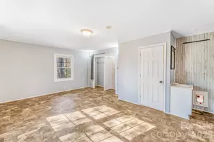 107 Woodland Church Rd, Clyde, NC 28721 - Photo 10