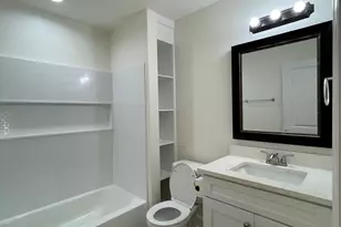 832 Sikes Ave, Wadesboro, NC 28170 - Photo 8