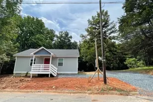 832 Sikes Ave, Wadesboro, NC 28170 - Photo 12