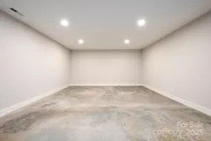 135 Swannanoa Ave, Asheville, NC 28806 - Photo 42