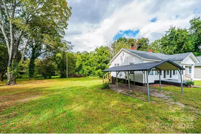 504 N Spring Avenue, Newton, NC 28658 - Photo 14