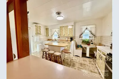 103 Magnolia Avenue, Great Falls, SC 29055 - Photo 6