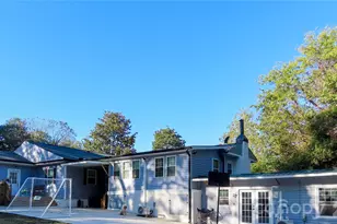 214 E Springs St, Lancaster, SC 29720 - Photo 1