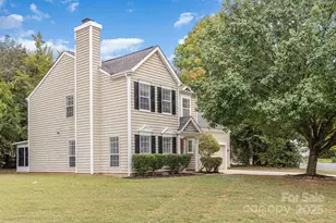 11314 Bumpious Ct, Charlotte, NC 28273 - Photo 6