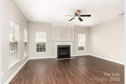 10119 Fieldstone Court, Charlotte, NC 28269 - Photo 12