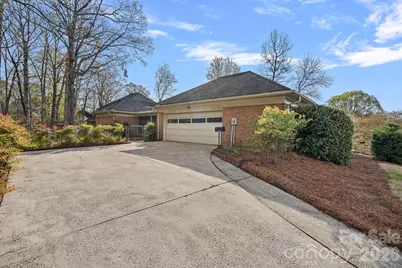 1001 Thistle Court, Charlotte, NC 28211 - Photo 24