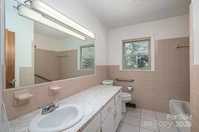 215 Suncrest Road, Cherryville, NC 28021 - Photo 14