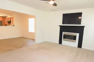 346 Cornielle Ln, Charlotte, NC 28216 - Photo 6