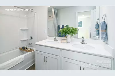 6728 Barcelona Way, Charlotte, NC 28214 - Photo 4