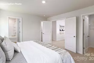 6728 Barcelona Wy, Charlotte, NC 28214 - Photo 30