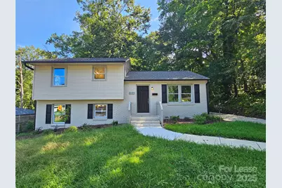 3121 Revolution Park Drive, Charlotte, NC 28217 - Photo 2