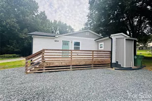 601 Rhyne Cir, Gastonia, NC 28054 - Photo 1