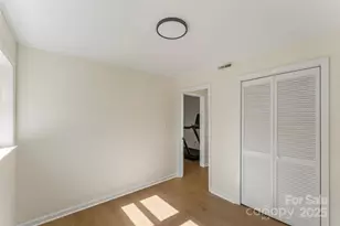 1300 Hankins Rd, Marion, NC 28752 - Photo 32