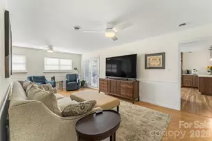 1300 Hankins Rd, Marion, NC 28752 - Photo 8