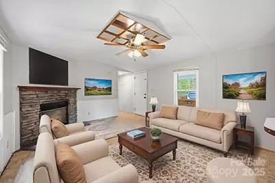 4805 Mountain View Lane, Maiden, NC 28650 - Photo 4