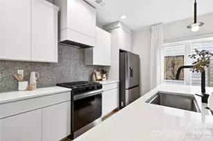 2709 Ruby St, Charlotte, NC 28208 - Photo 14