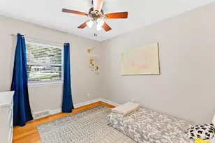 30 S Oak Forest Dr, Asheville, NC 28803 - Photo 10