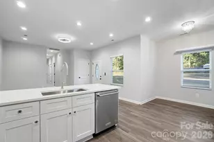 5145 Grafton Dr, Charlotte, NC 28215 - Photo 14