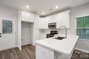 5145 Grafton Dr, Charlotte, NC 28215 - Photo 12