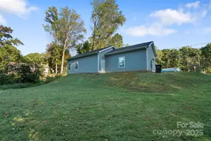5145 Grafton Dr, Charlotte, NC 28215 - Photo 24